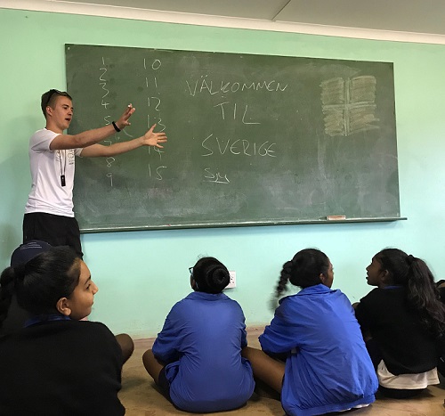 male english stuident teaching South African students